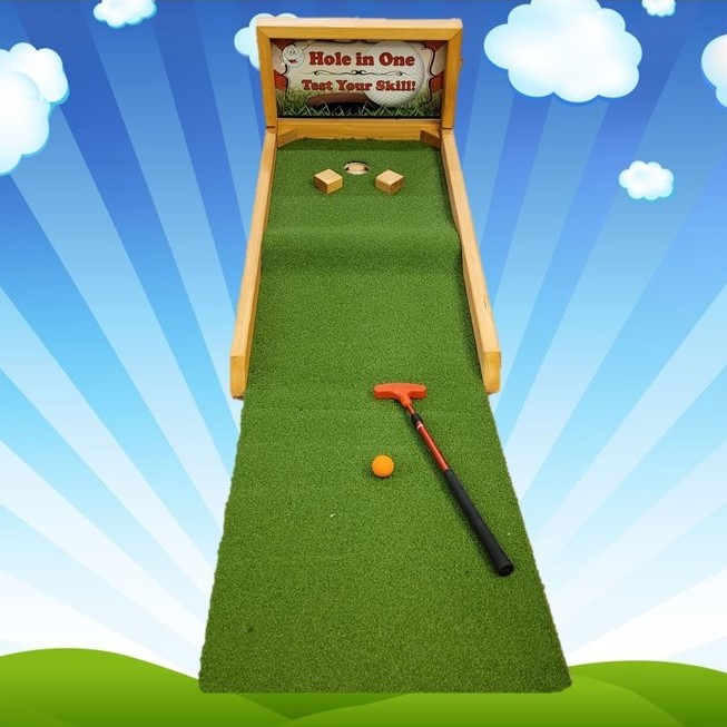 Hole in one golf game