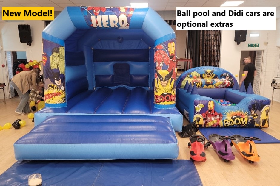 Medium bouncy castle and ball pool