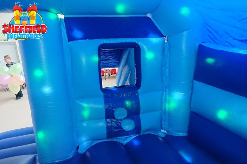 A picture of the top of the slide on the minions disco castle