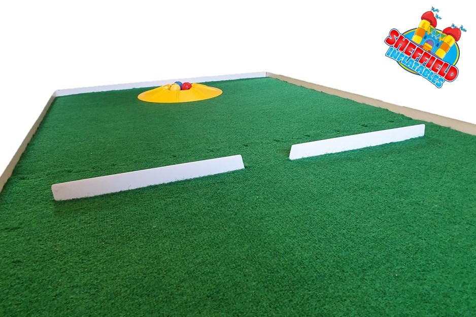 Option 2 golf game putting green