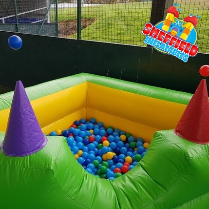 Ball pit in the play arena